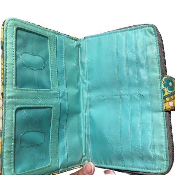 Vera Bradley Set in Lemon Parfait. Lg Tote Get Carried Away & Turn Lock Wallet. - Picture 13 of 16